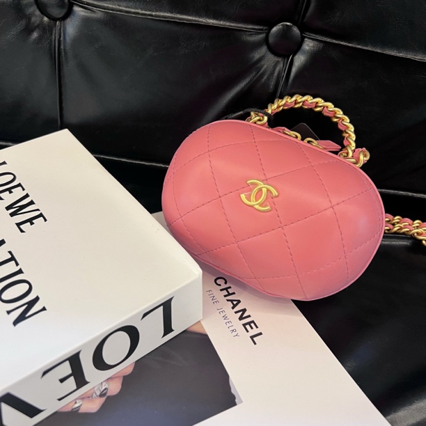 99新 Chanel/香奈儿 粉色胶囊保龄球单肩斜挎包