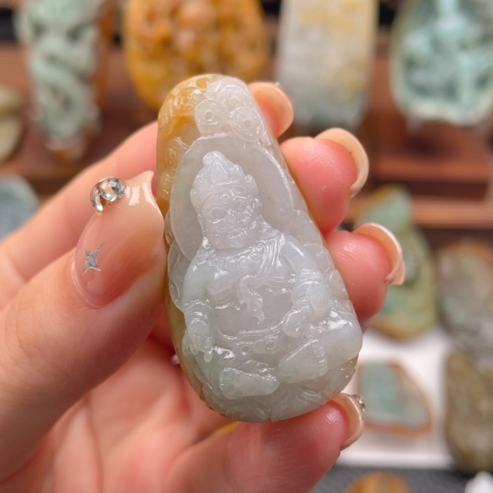 定制翡翠未镶嵌翡翠