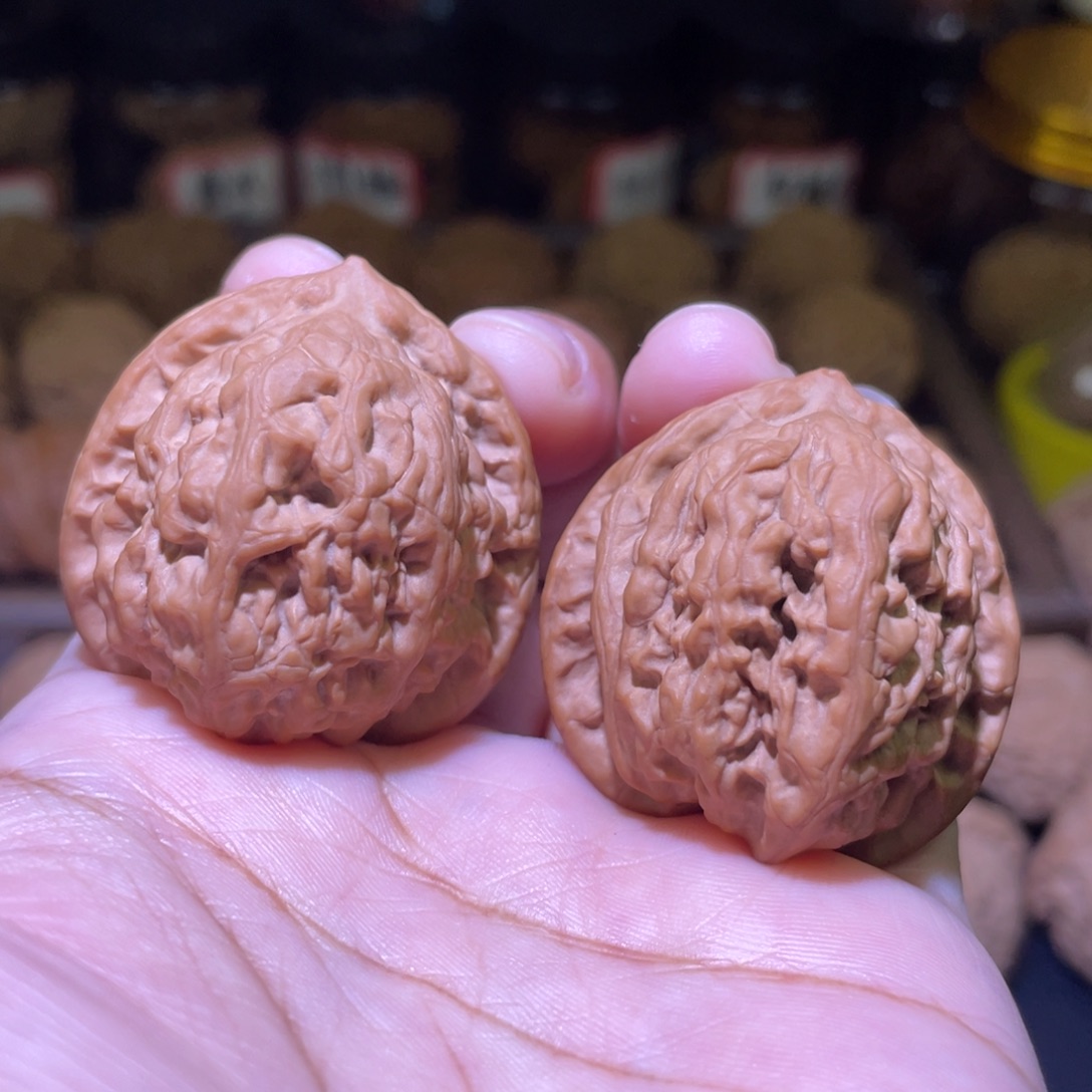 文玩核桃把件蚂蚁沟