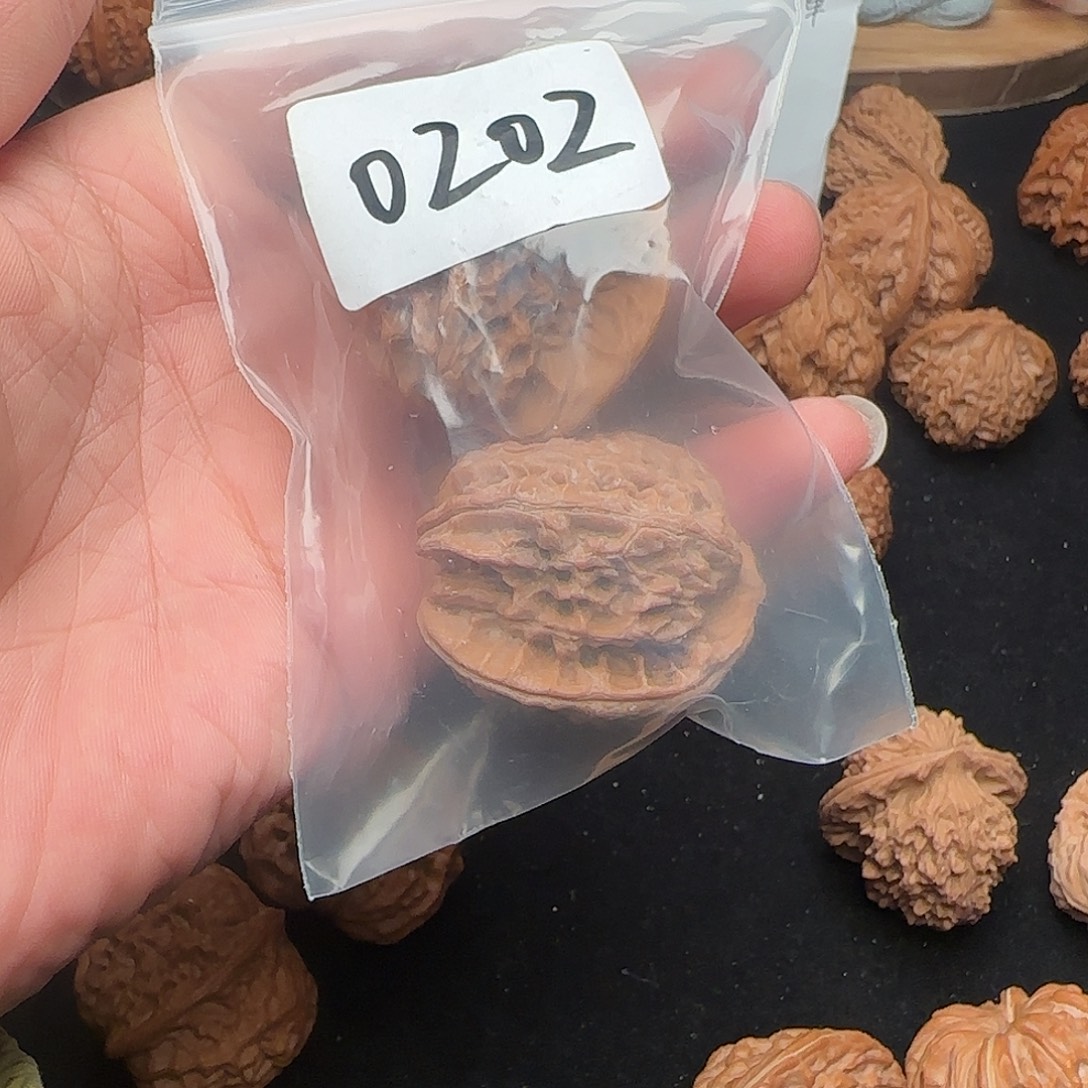 蒸***上文玩核桃把件0202全品39