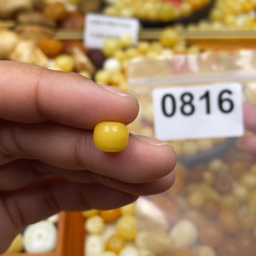 琥珀珠宝奇石未镶嵌9 针尖小坑