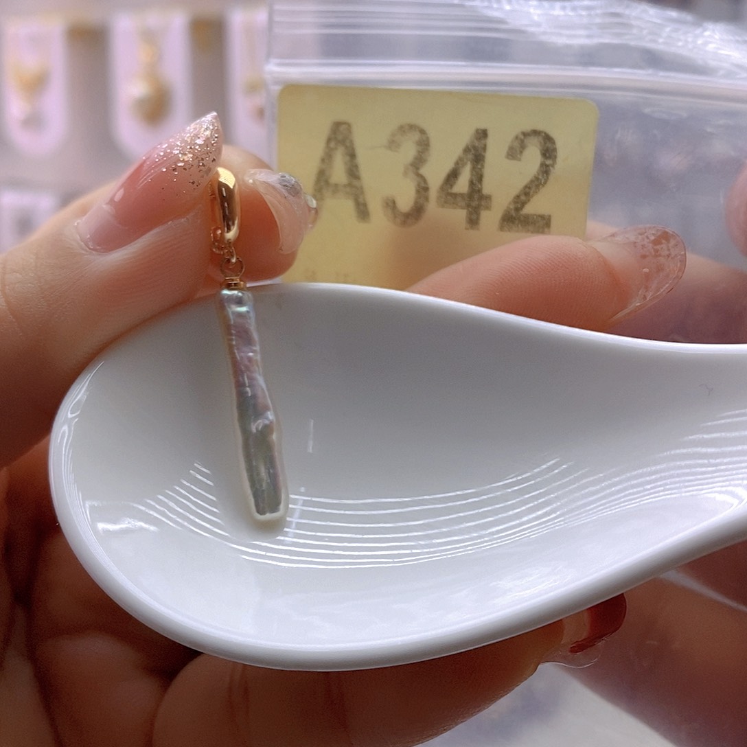 淡水珍珠颈饰未镶嵌