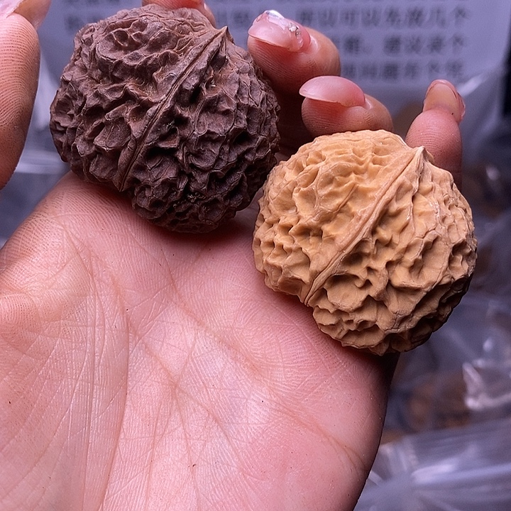 核桃云南野生铁核桃153号40mm