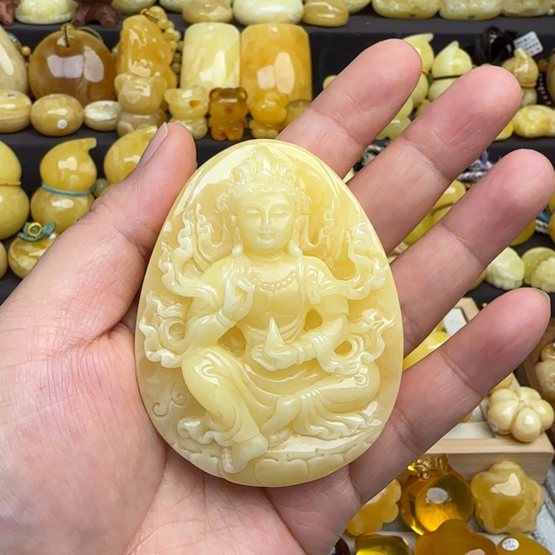 琥珀吊坠(不含链)未镶嵌天然俄料鸡油黄蜜蜡观音吊坠