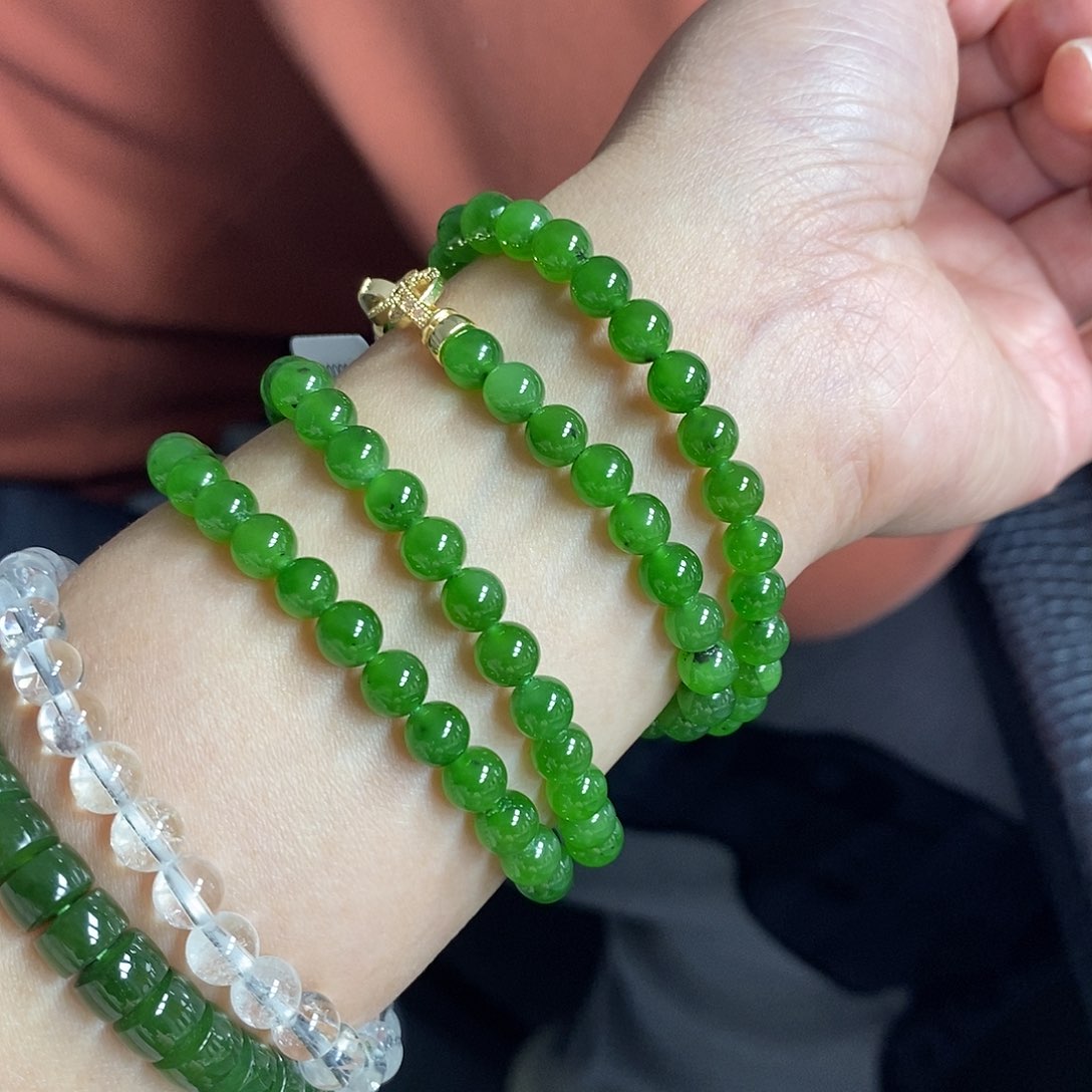 和田玉（碧玉）颈饰未镶嵌6mm辣绿