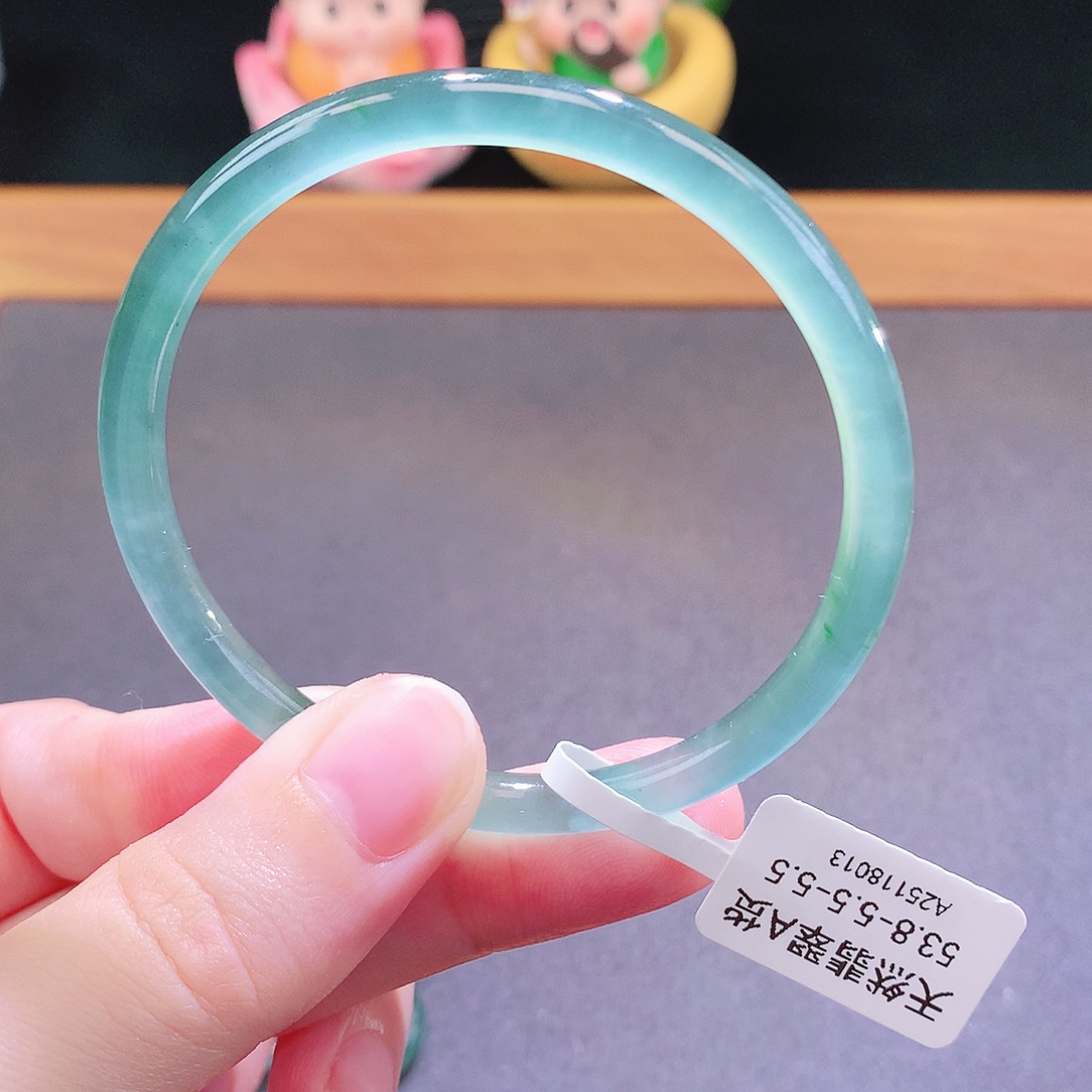 翡翠未镶嵌手镯天然翡翠
