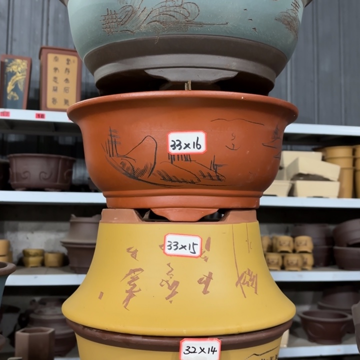 紫砂花盆100-4。         