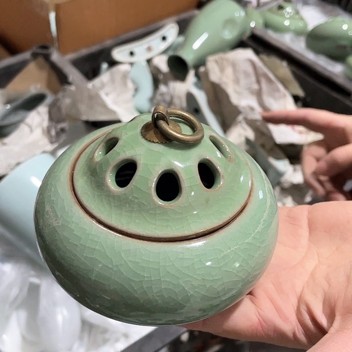 微瑕特价青瓷青瓷