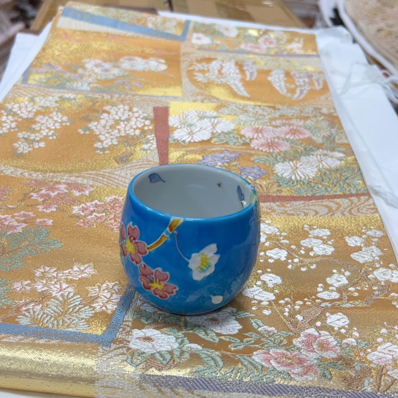 【闪购商品】小****式陶瓷马克杯带盖勺