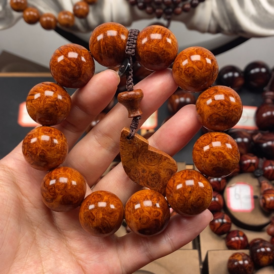 【闪购商品】黄花梨/降香黄檀?**钱2.0黄金底留疤