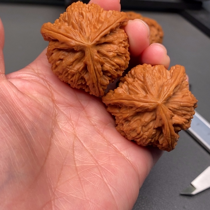 伟***男吊坠文玩核桃核桃核桃