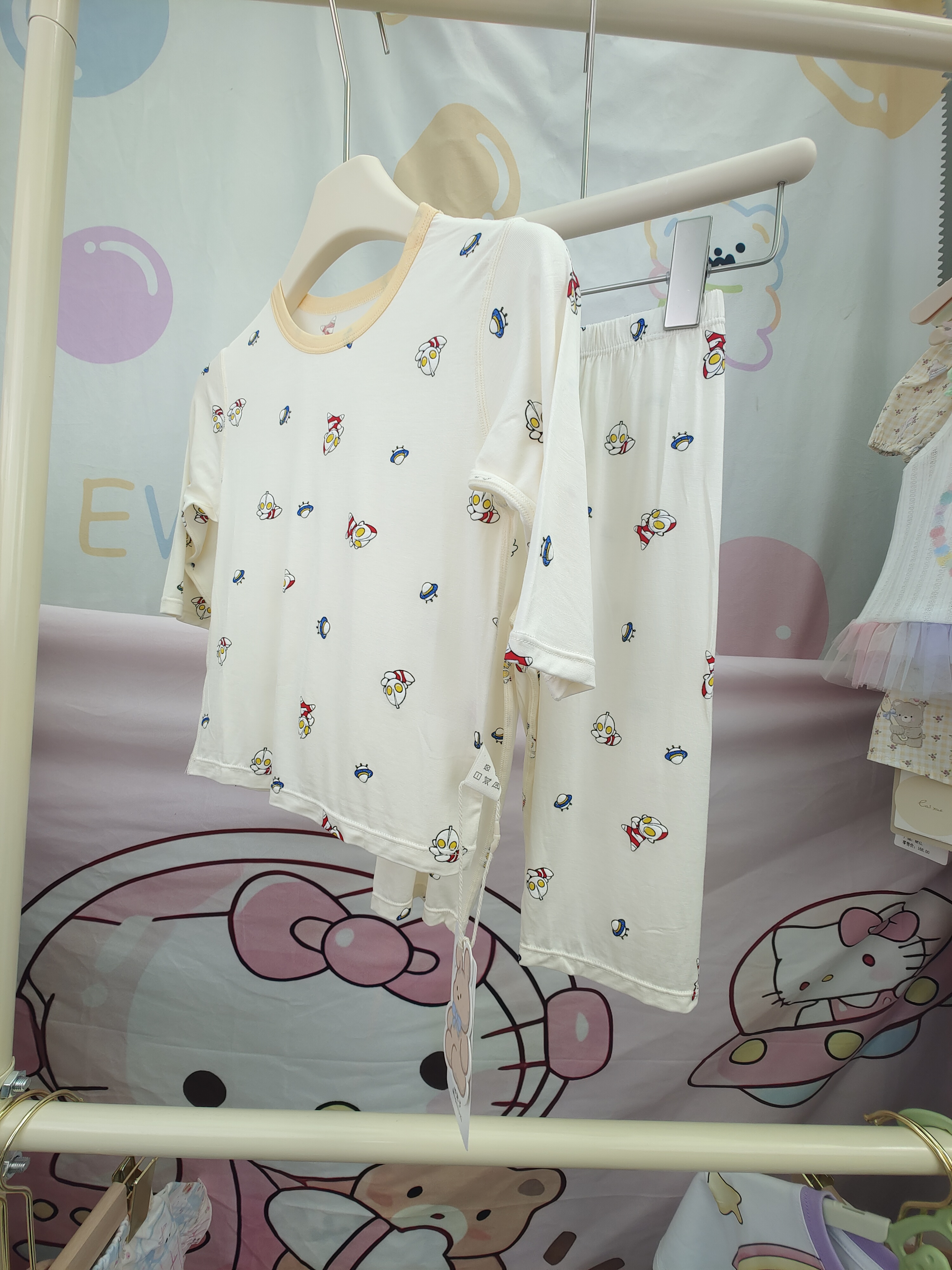 女小童家居服奥特曼