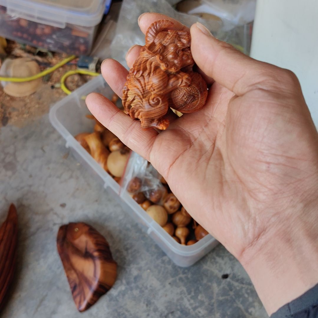 太行崖柏手工艺品