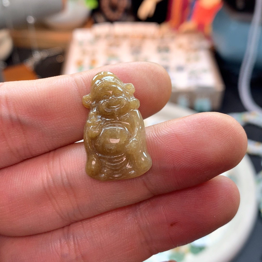 颈饰未镶嵌翡翠懂*