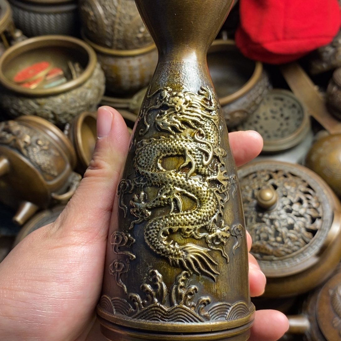 精美铜器做工精良
