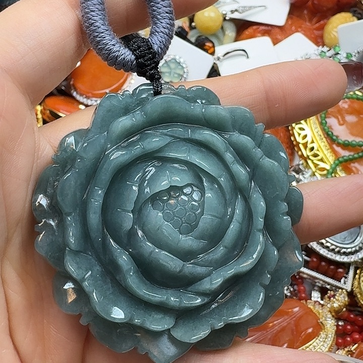 暴***蓝翡翠未镶嵌颈饰翡翠