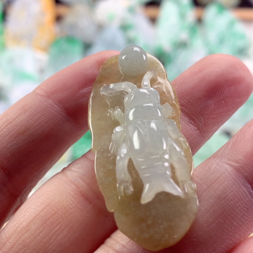 【闪购商品】翡翠吊坠(不含链)未镶嵌