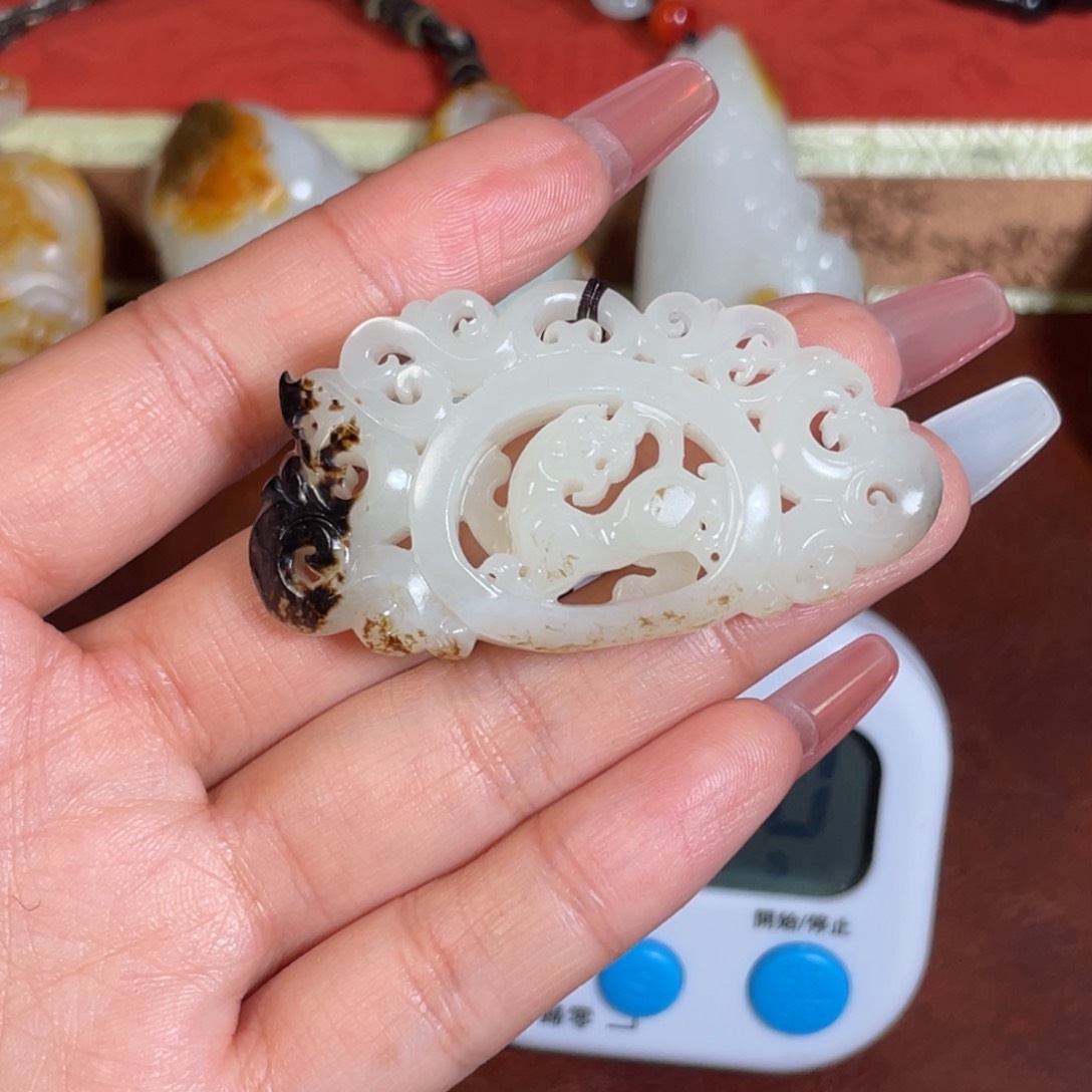 和田玉颈饰未镶嵌奥*