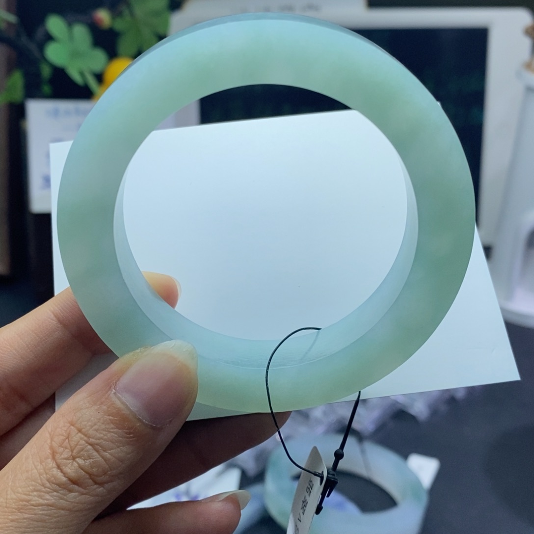 定制翡翠翡翠手镯未镶嵌