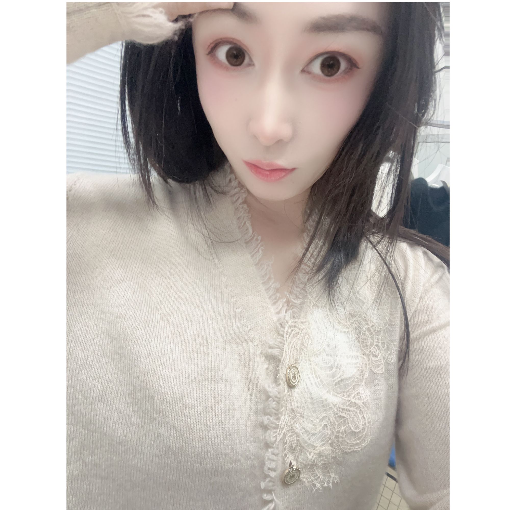 【超小山羊绒】“伊丽莎白”蕾丝羊绒开衫蕾丝刺绣花边时尚打底6016