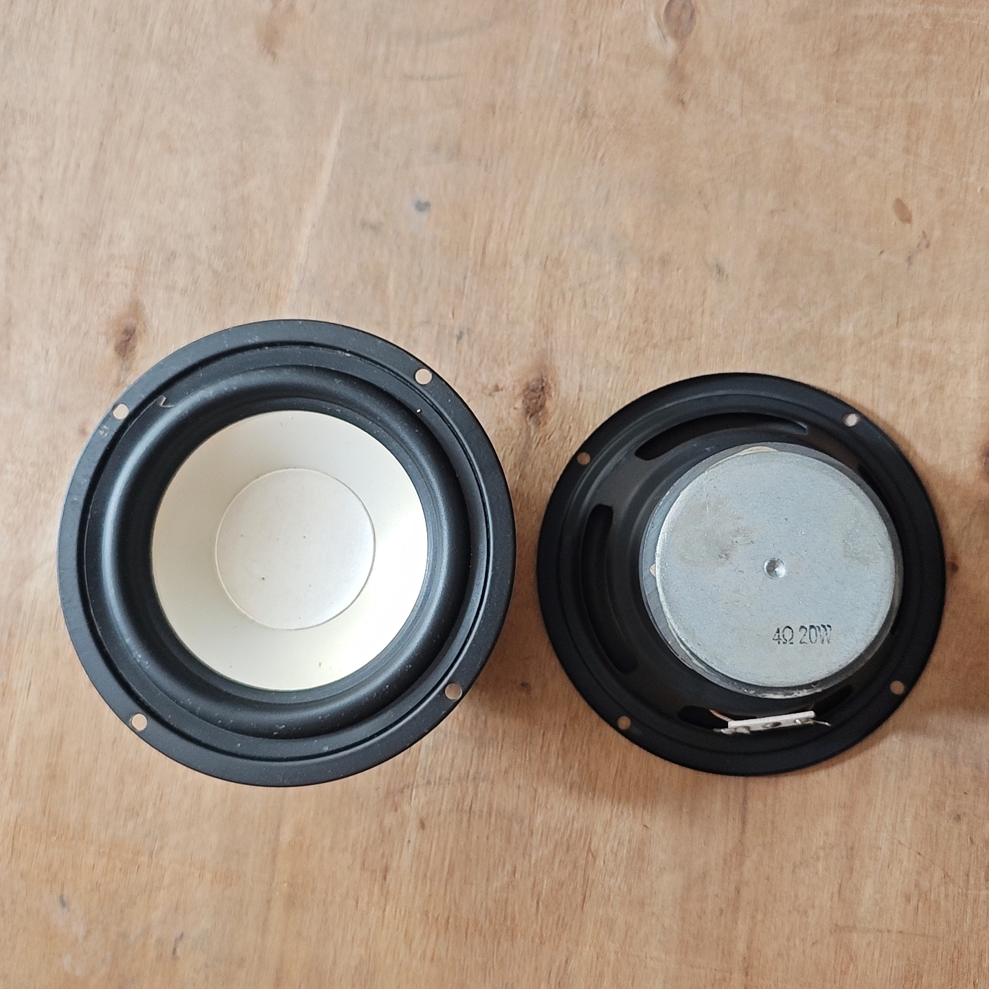 未拆封  处理5寸银盆橡胶边音箱喇叭一对的价格包邮费