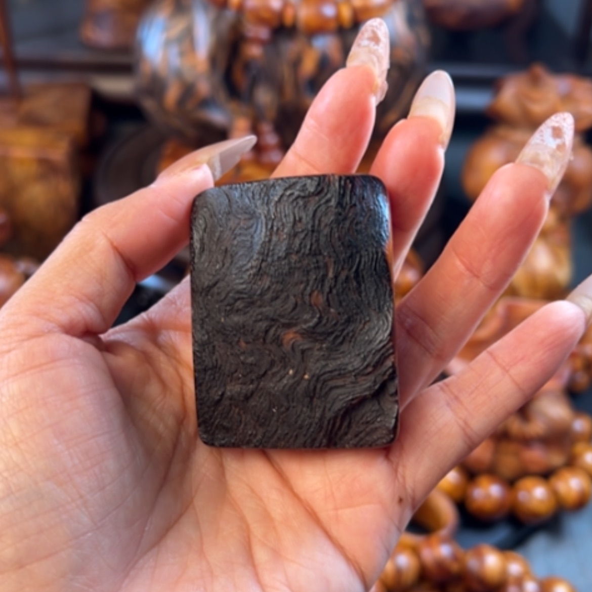 【闪购商品】松木（琥珀木）把件