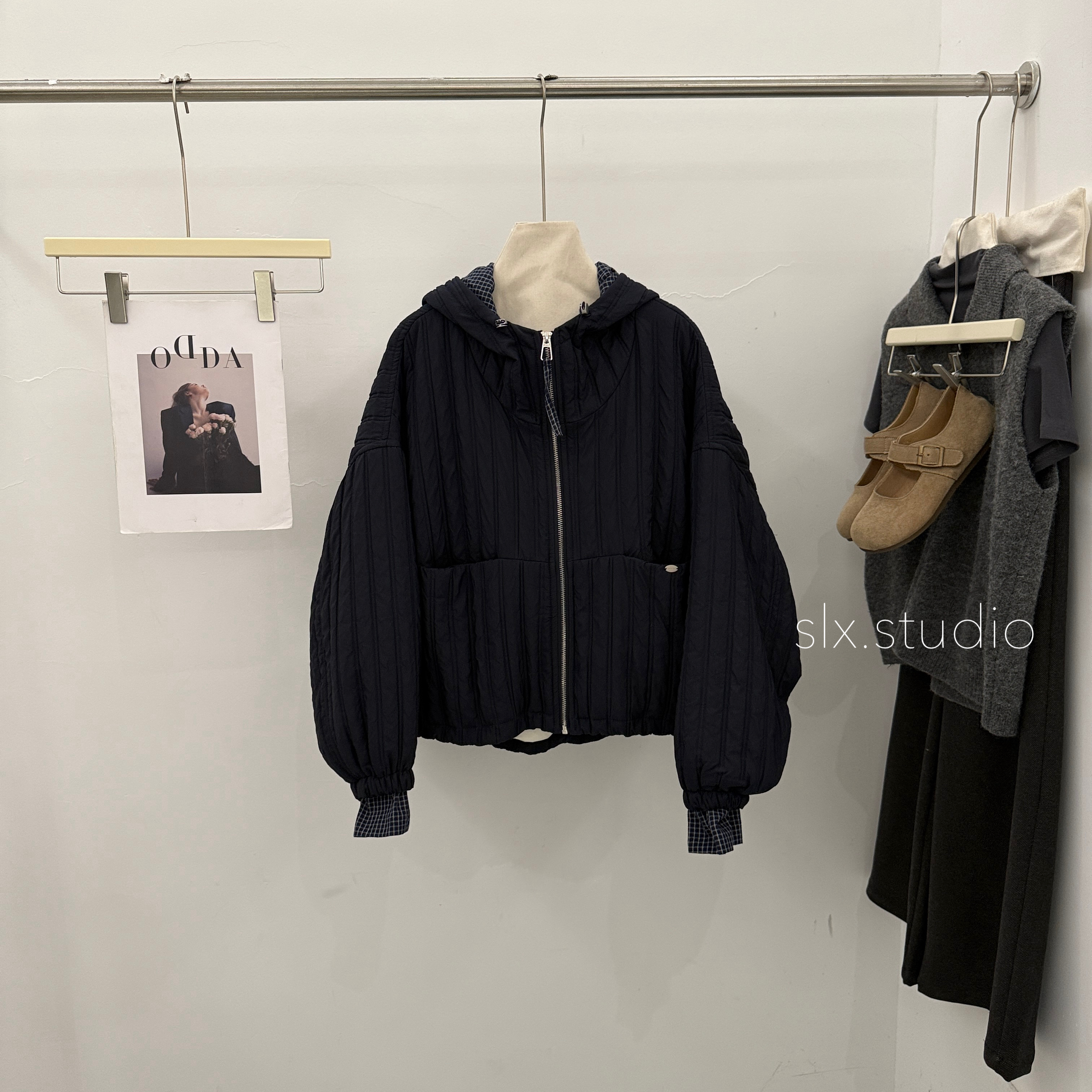 slx@ 2589 连帽羽绒外套