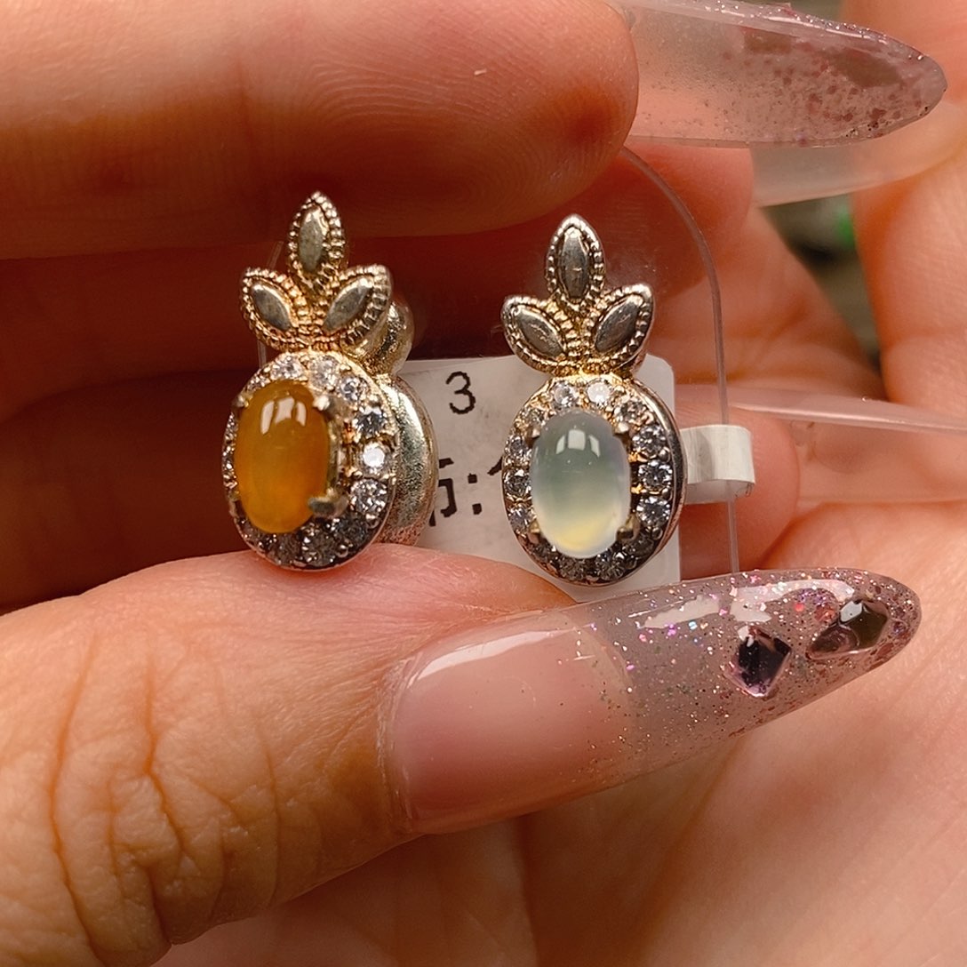 翡翠戒指未镶嵌妖*翡翠蛋面