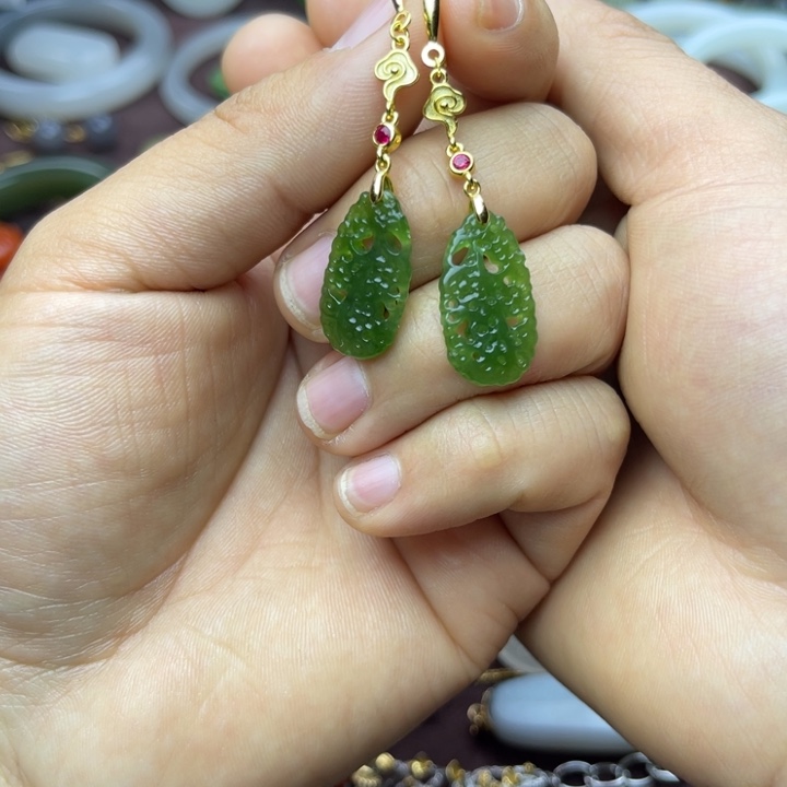 和田玉耳饰银S925镀金镶嵌