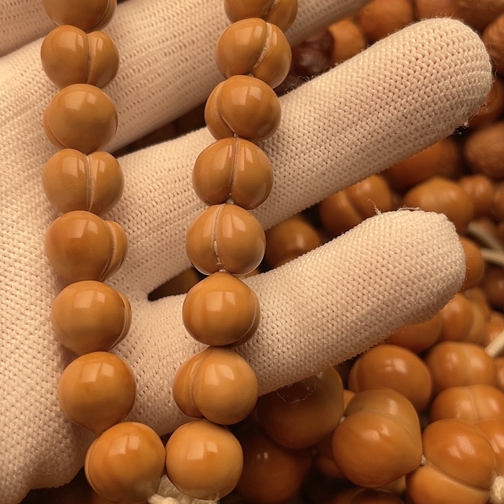 手串猴头核桃@****）屁桃