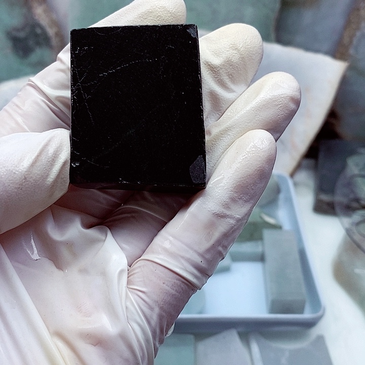 翡翠颈饰未镶嵌老*民缅甸翡翠A货边角