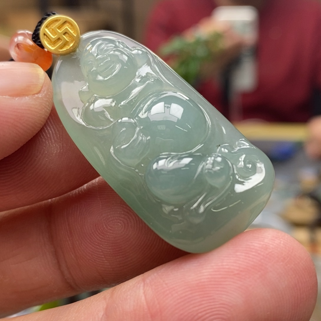 翡翠颈饰18K金镶嵌挂件