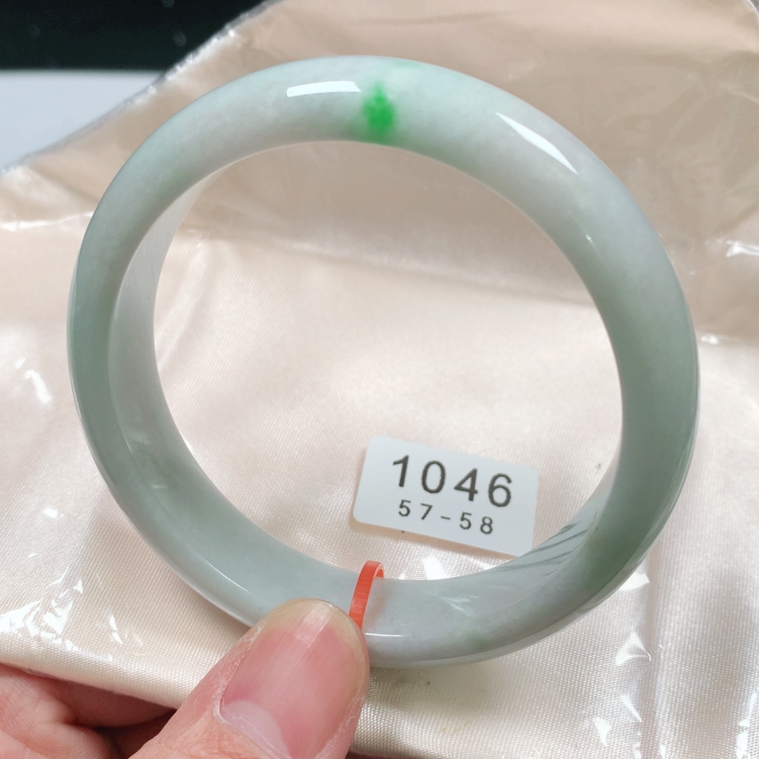 翡翠手镯未镶嵌编号1046