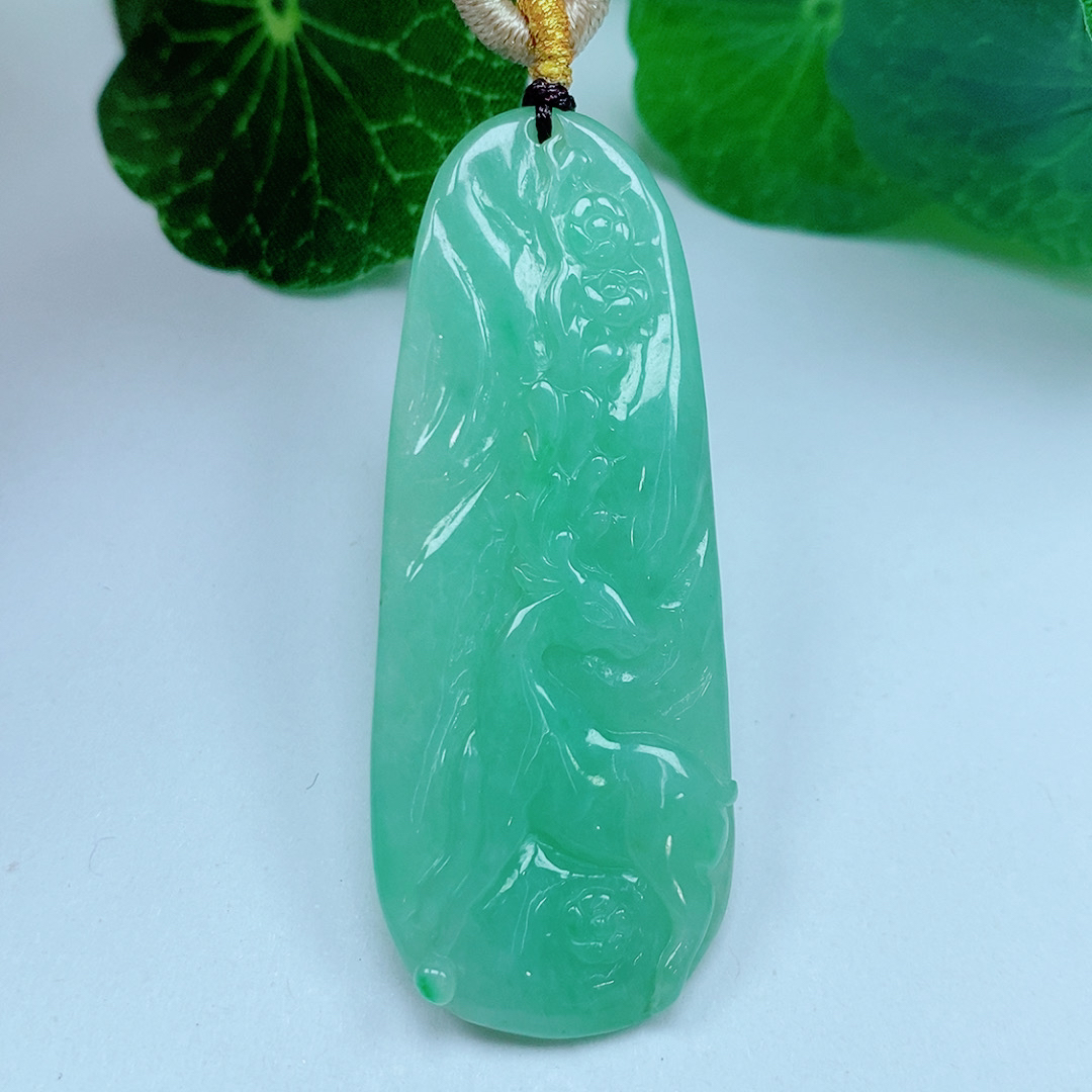 天然翡翠a货鹿牌挂件吊坠