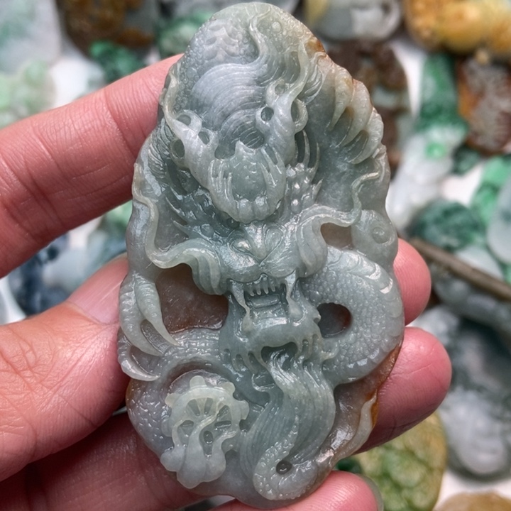 定制翡翠未镶嵌翡翠