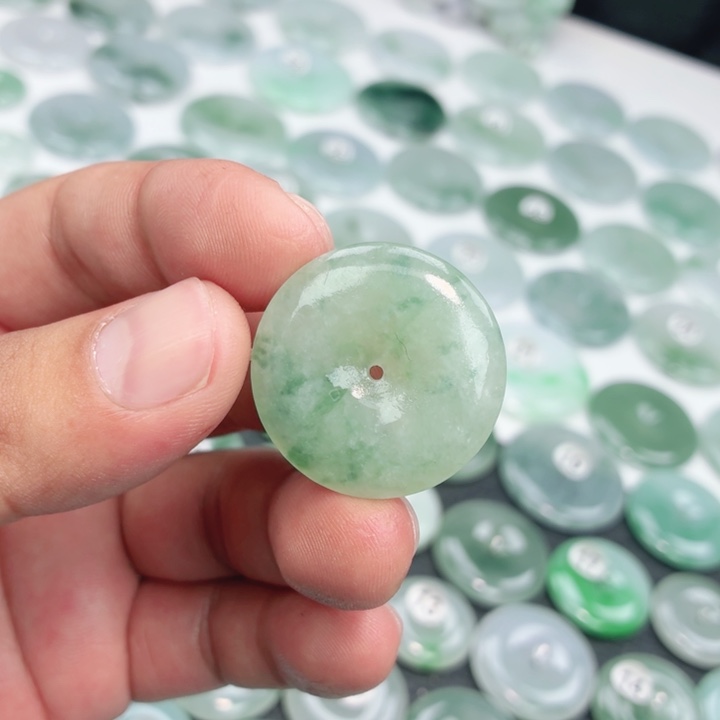 翡翠未镶嵌颈饰缅甸天然A货翡翠29.2-6.0