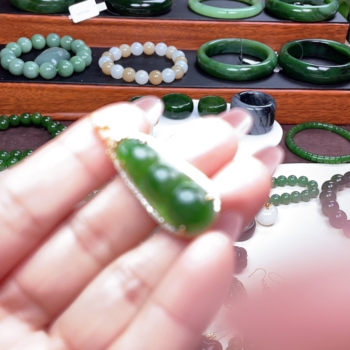 和田玉（碧玉）颈饰银S925镶嵌