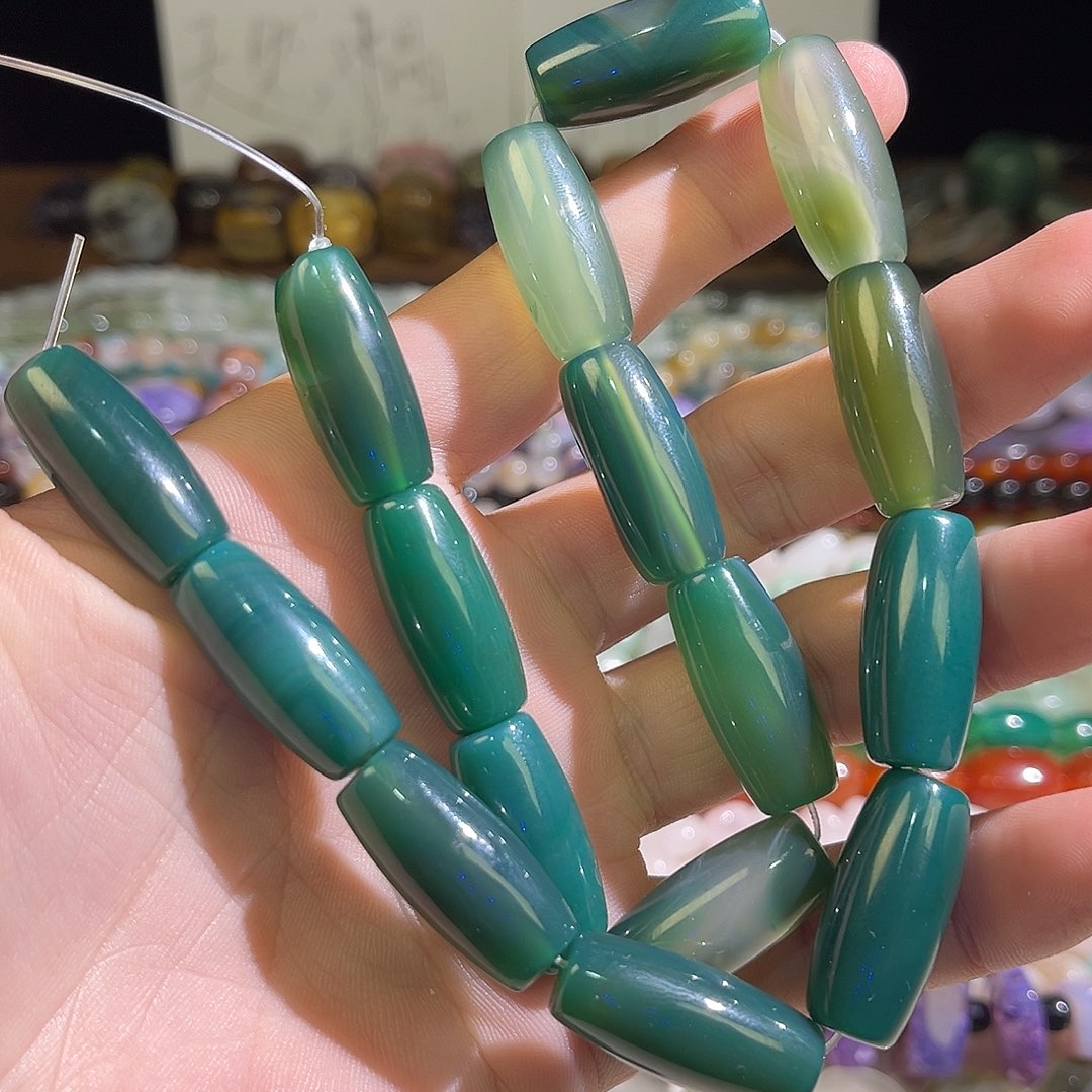 玛瑙/玉髓未镶嵌珠宝半成品绿玛瑙卡11*24mm