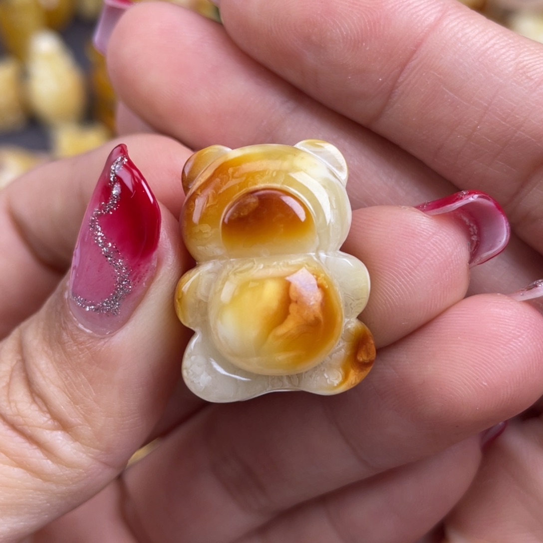 琥珀裸石未镶嵌蜜蜡