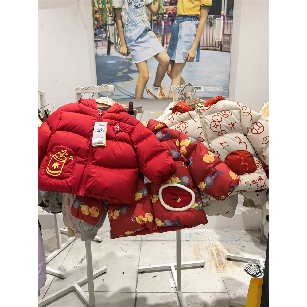 烟花爆竹宝宝羽绒服婴儿衣服儿童外套2025新年拜年服