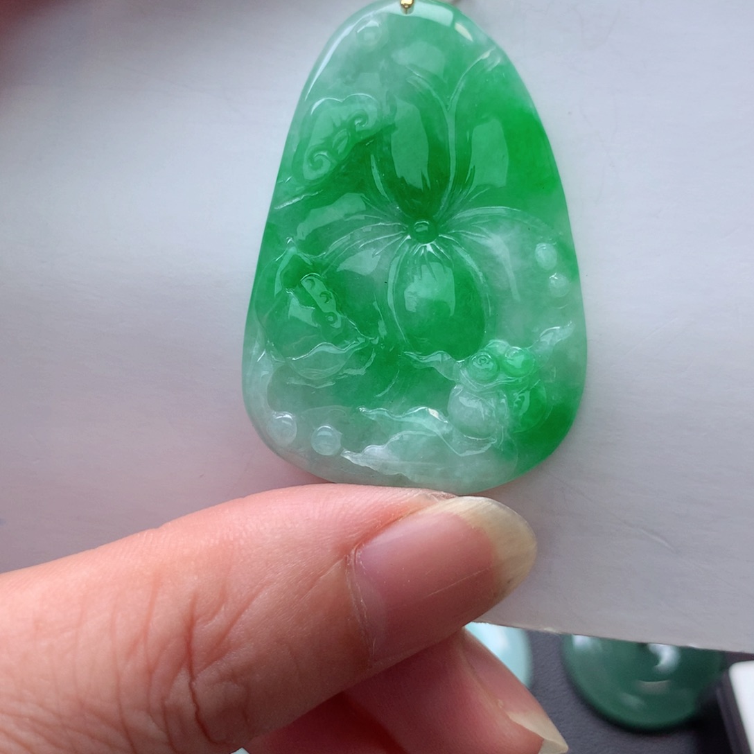 翡翠未镶嵌吊坠(不含链)