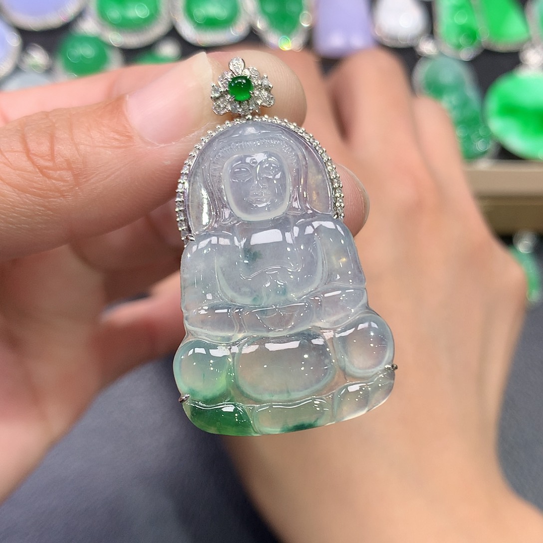 翡翠吊坠(赠链)18K金镶嵌