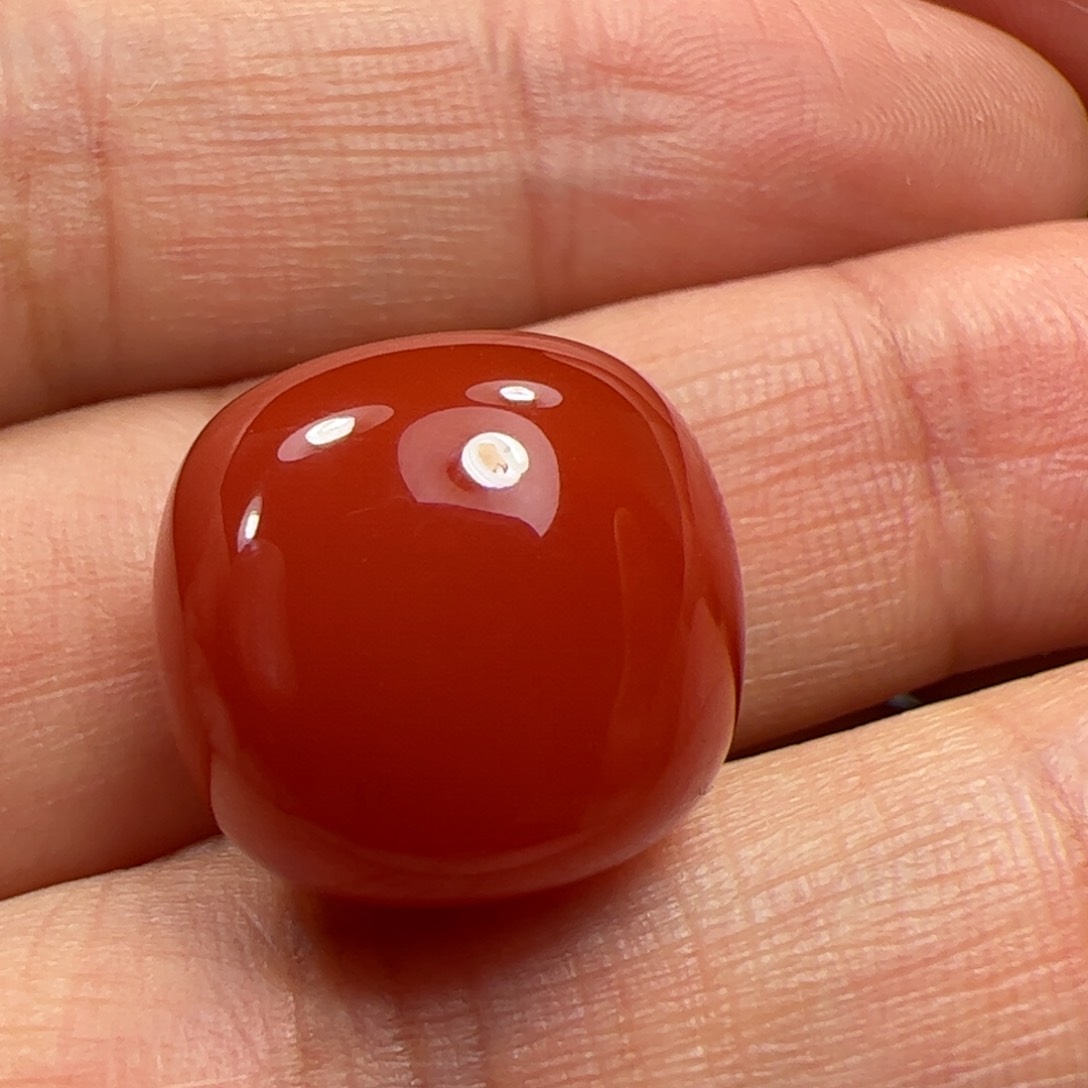 南红玛瑙珠子未镶嵌