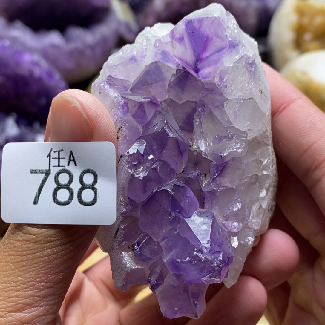 未镶嵌大型摆件（非配饰）水晶