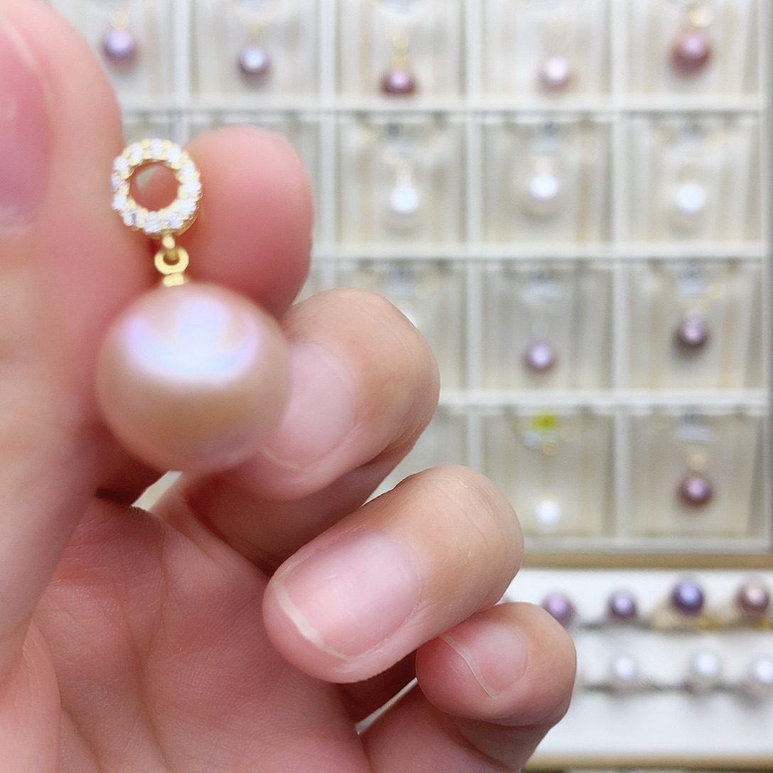 淡水珍珠颈饰合金