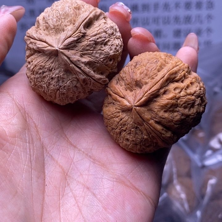 核桃云南野生铁核桃85号40mm