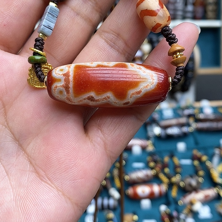 玛瑙/玉髓颈饰合金