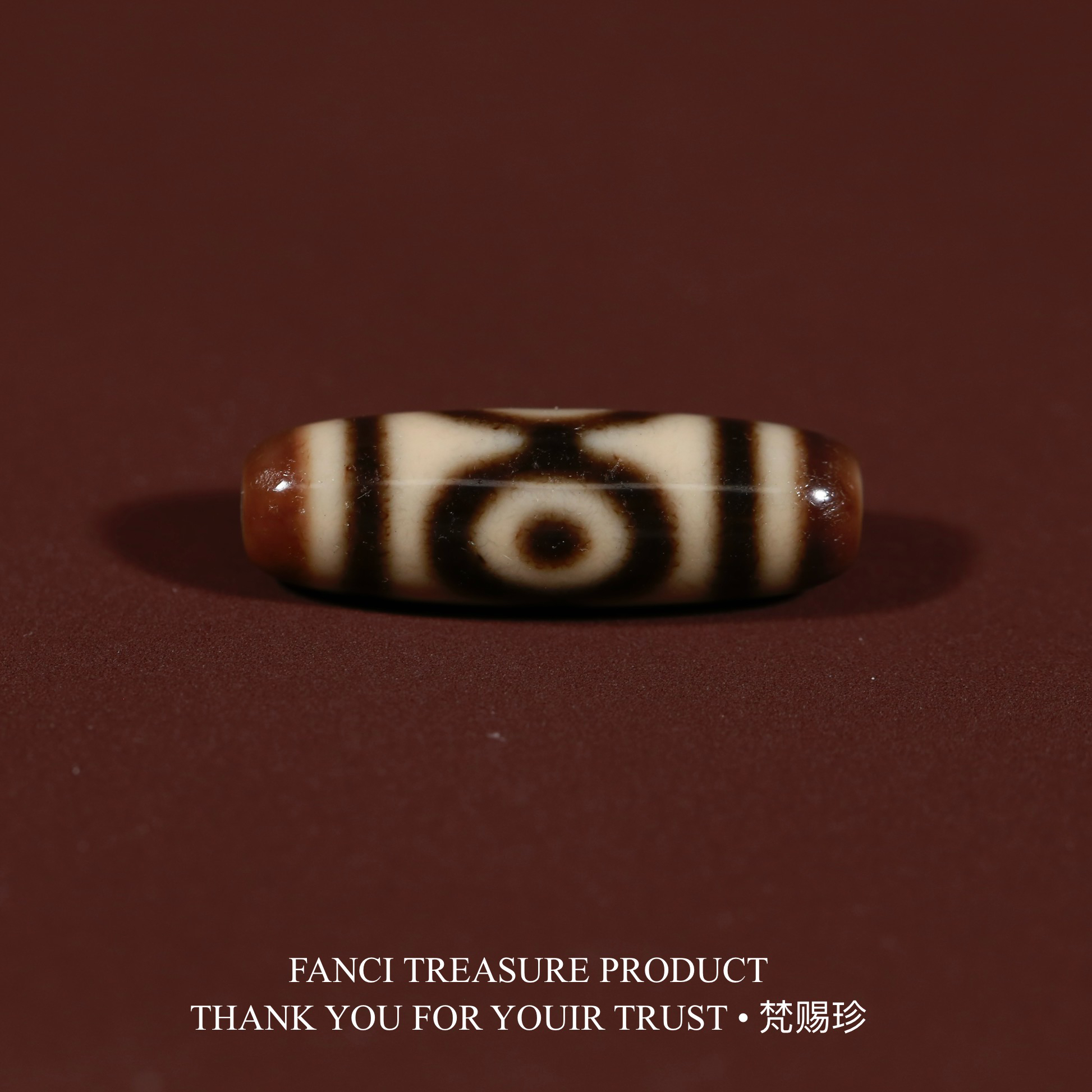 梵赐珍宝·【上肯老超顶系列】亲工台珠莲花三眼34.3x11mm天珠