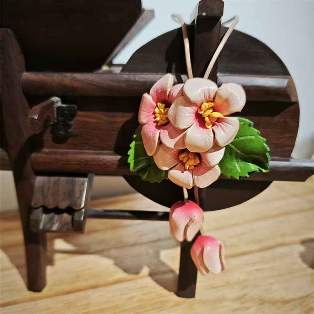 牛皮编织小花