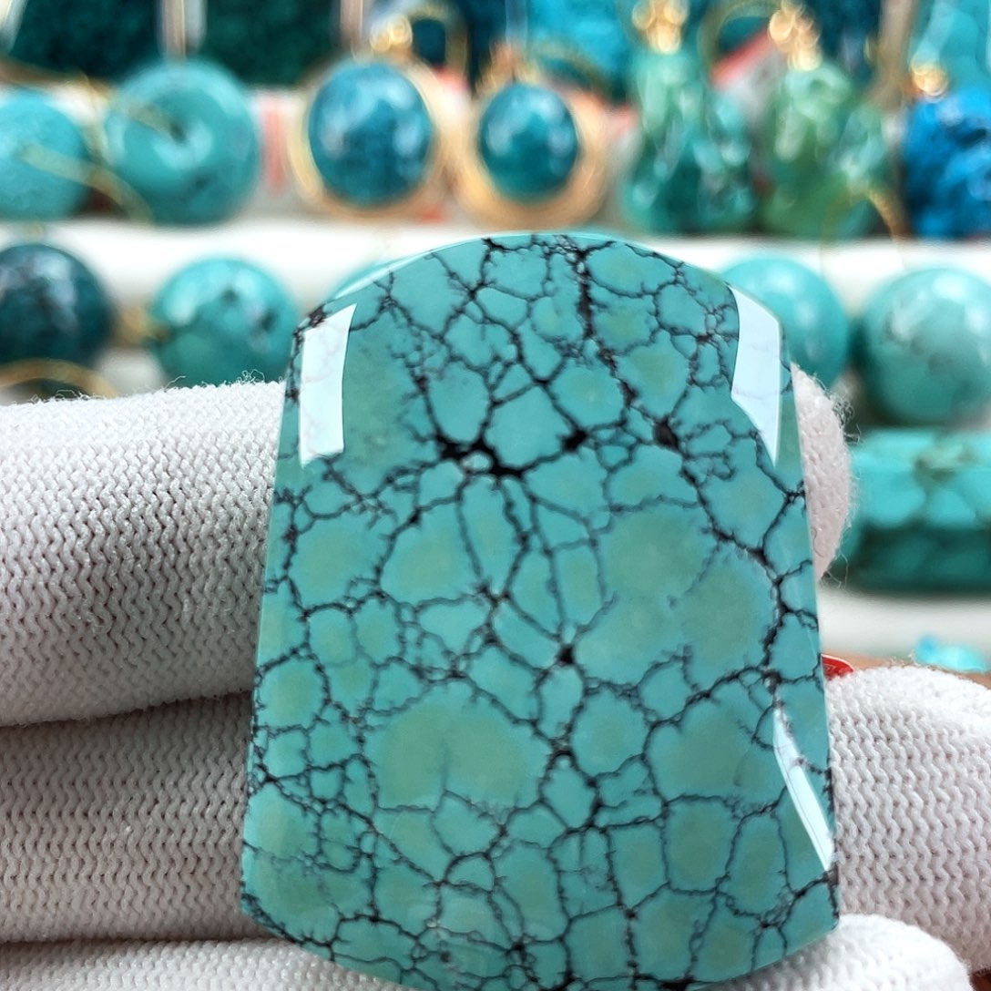 绿松石未镶嵌车挂